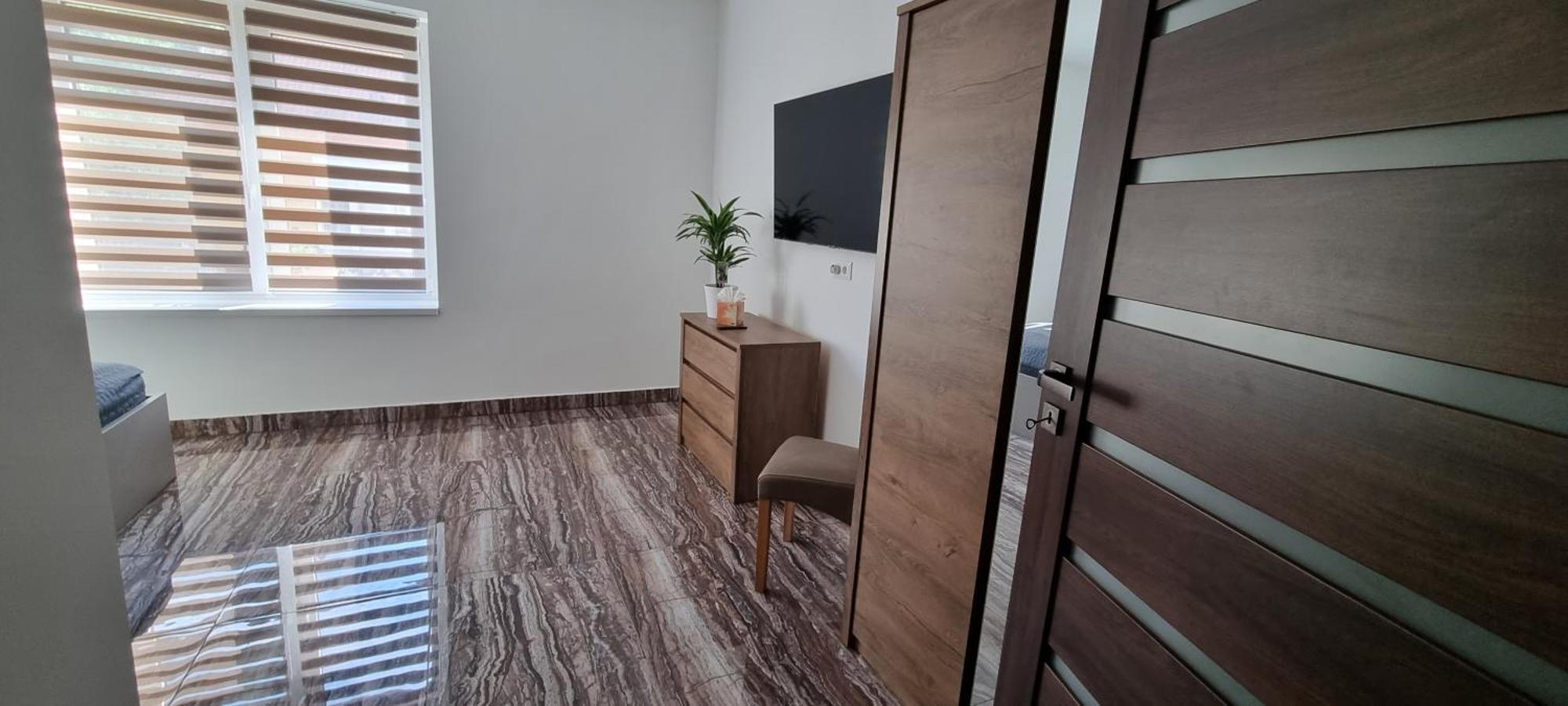 Hos Vendeghaz Miskolc -Oenallo Vendeghaz, Mely Csak Az Oenoeke Εξωτερικό φωτογραφία
